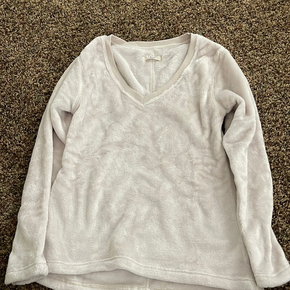 Ugg sweatshirt